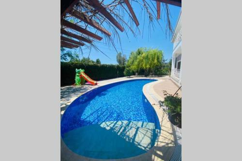 Villa Belis&liya