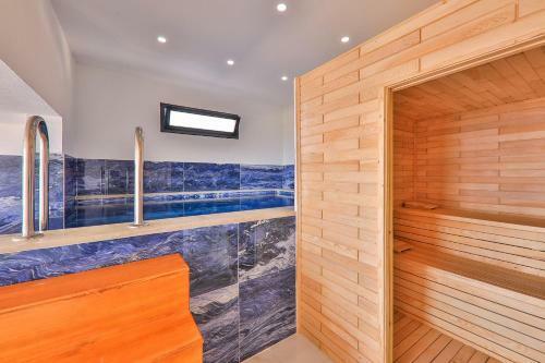 Apartamento Villa Hadrian Kapal? Havuzlu Ve Saunal?