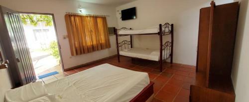 Hotel Y Caba�as El Tr�bol