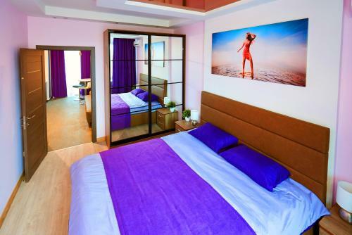 Sauna, Big Jacuzzi , Khreshchatyk Apartments
