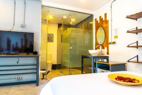 Hotel Av Suites
