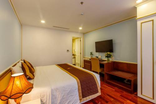 Huong Sen Annex Hotel