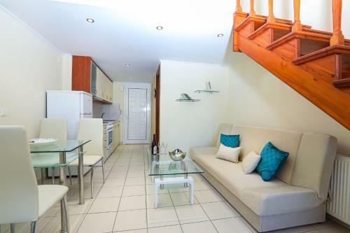 Tranquil Apartments By Corfuescapes