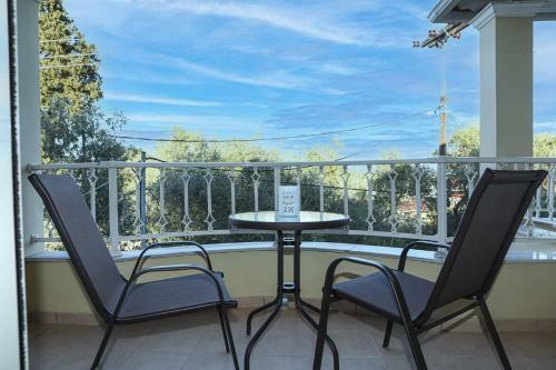 Tranquil Apartments By Corfuescapes