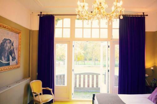 Bed & Breakfast Devilla Rijs