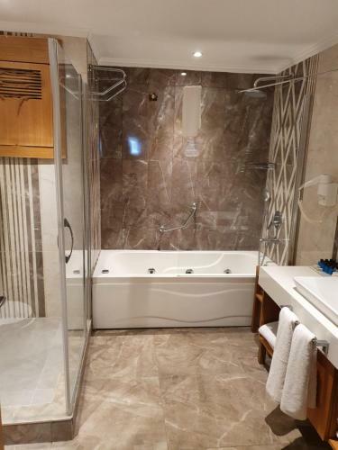 Esila Termal Hotel & Spa