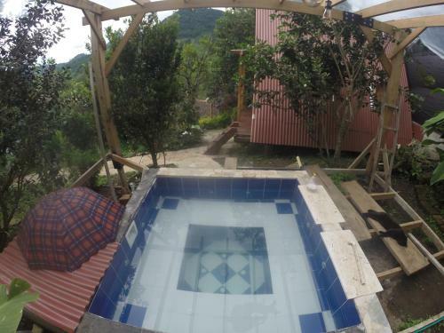 Caba�a Blue Sky