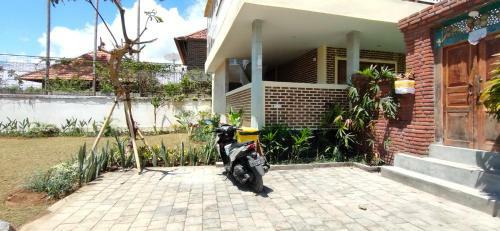 Hostal Na-mi Guesthouse Canggu