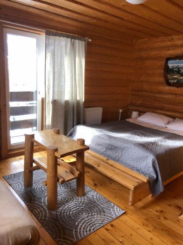 Hotel ????????
