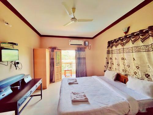 Bed & Breakfast Ashvem Beach Inn North Goa