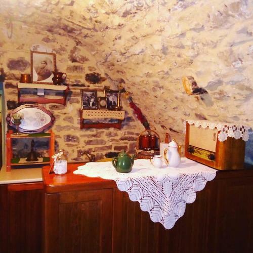 Hostal Morfeas Guesthouse