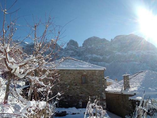 Hostal Morfeas Guesthouse