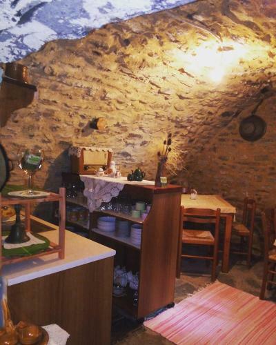 Hostal Morfeas Guesthouse