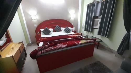 Hotel Sawpanlok Residential