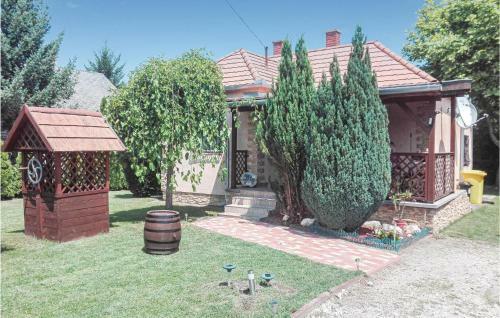 Holiday Home Balatonfenyves 40