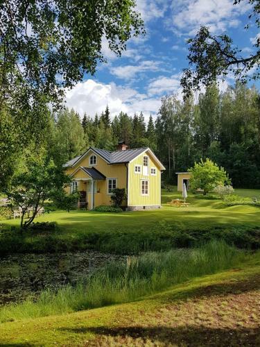 Ekemyra Swedish Artist House