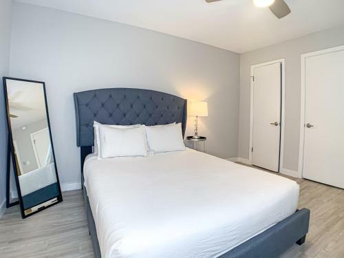 Evonify Stays - Brentwood - Fully Furnished Apartments