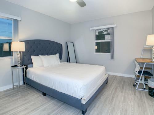 Evonify Stays - Brentwood - Fully Furnished Apartments