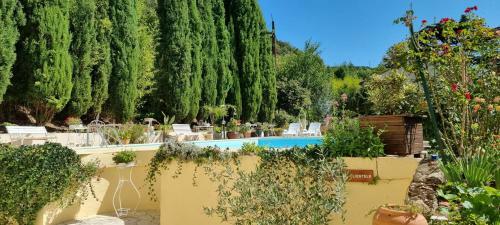 Bed & Breakfast Manoir De Gravezon