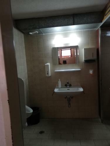 Albergue Pensione Ostello La Curva