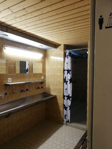Albergue Pensione Ostello La Curva