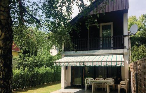 Holiday Home Vas�t Utca-balatonfenyves