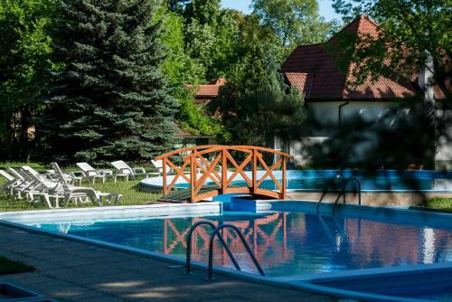 Szindb�d Wellness Hotel