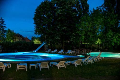 Szindb�d Wellness Hotel