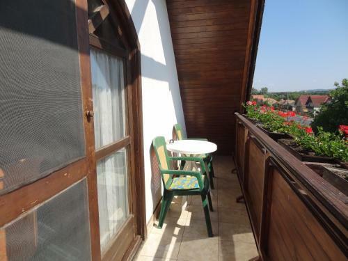 Hostal Zsoli Vend�gh�z