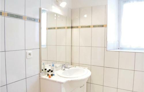 Holiday Home La Maringote