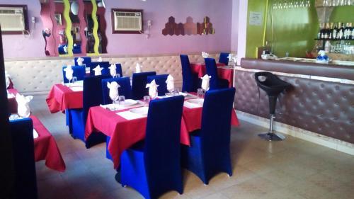 Posada Zambezi Inn Hotel