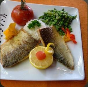 Hotel H�tel Les Goli�res