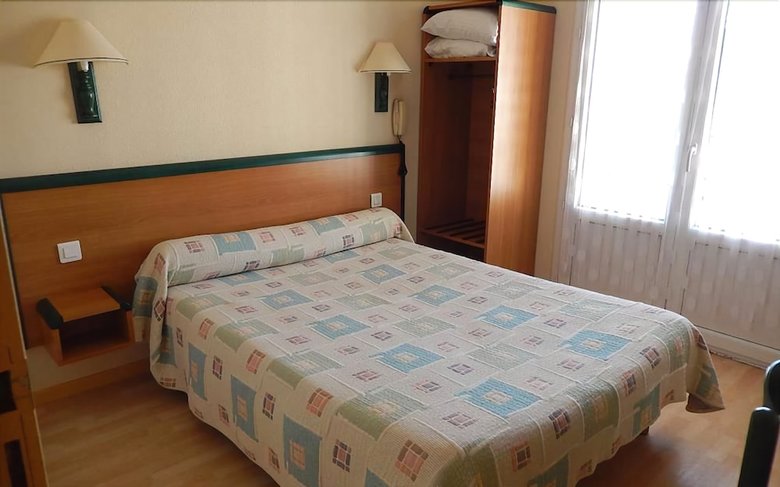 Hotel Peret