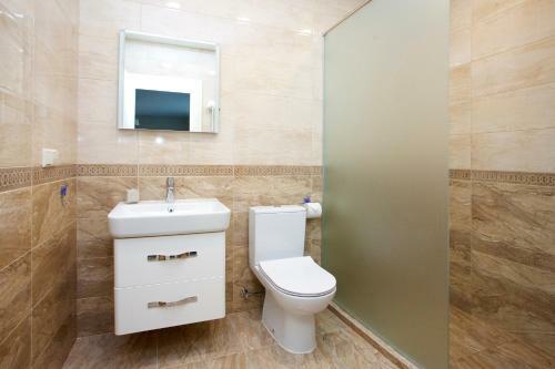 Hostal Villa Airina