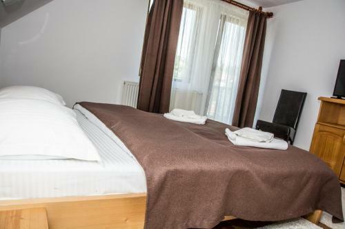 Hostal Green Forest Bran House