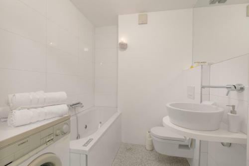 Bright Penthaus Apartement, With A Wonderful View