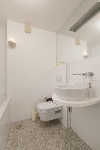 Bright Penthaus Apartement, With A Wonderful View