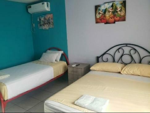 Hostal El Naufrago 2