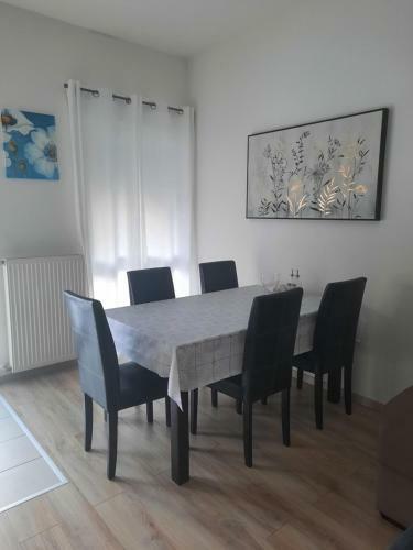 L�via Apartman H�v�z