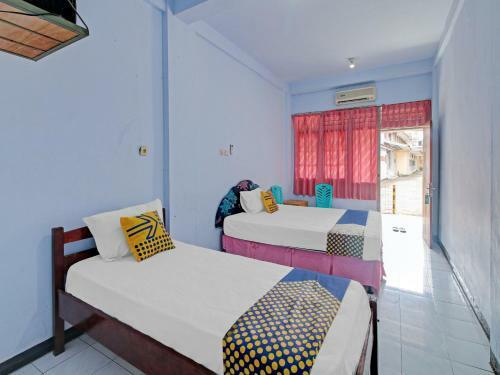 Spot On 90372 Hotel Arum Jaya