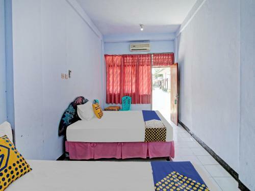 Spot On 90372 Hotel Arum Jaya