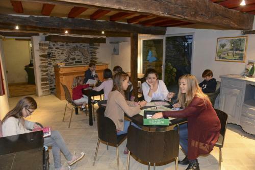 Les Roulottes & Cottages Du Moulin
