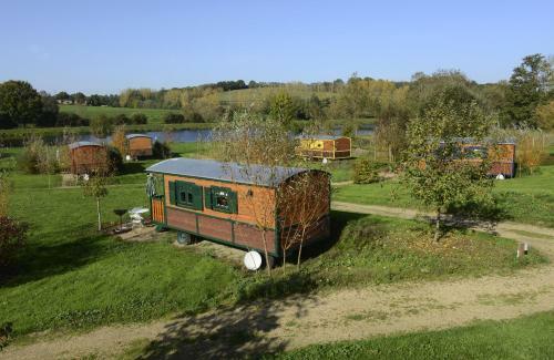 Les Roulottes & Cottages Du Moulin