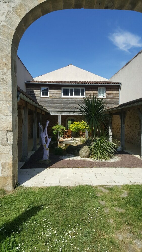 Bed & Breakfast La Minaudi�re