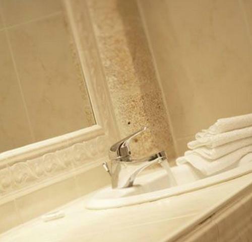 Hotel H�tel Le Cheval Blanc