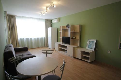 Fort Beach Apartment