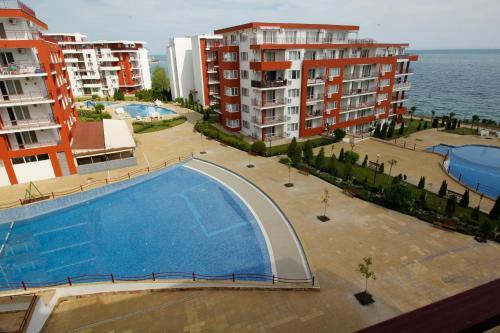 Fort Beach Apartment