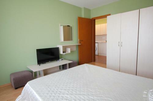 Fort Beach Apartment