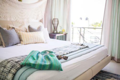 Apartamento 25' Balcony 13' Windows Boho Decor Pool Open