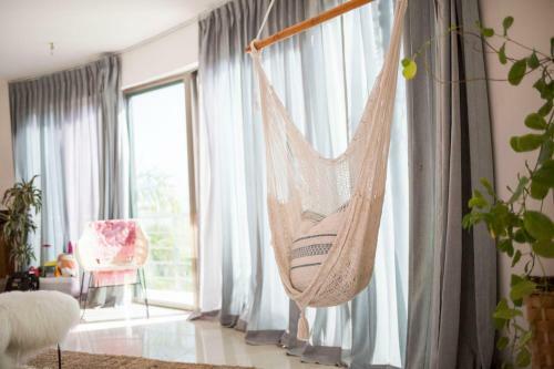 Apartamento 25' Balcony 13' Windows Boho Decor Pool Open